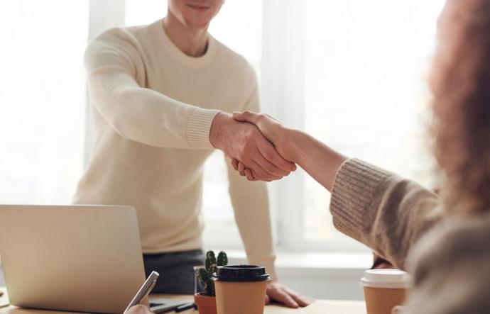 mejora la experiencia del cliente filas-virtuales-tecnología